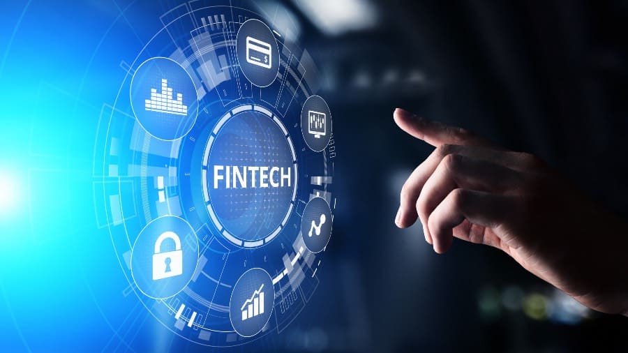 doigt pointant la fintech